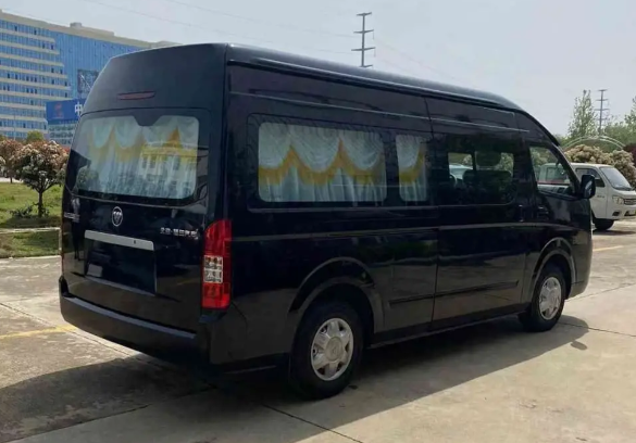 介绍下新余殡仪车出租运送骨灰盒